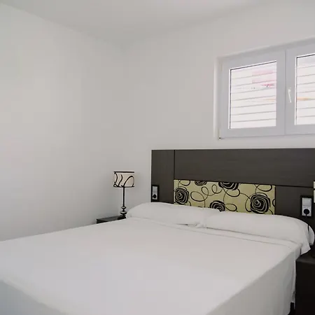Santa Llucia Apartaments Roses Exterior photo