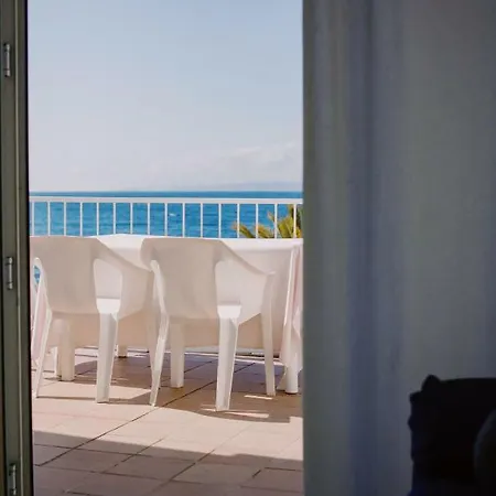 Santa Llucia Apartaments Roses Exterior photo
